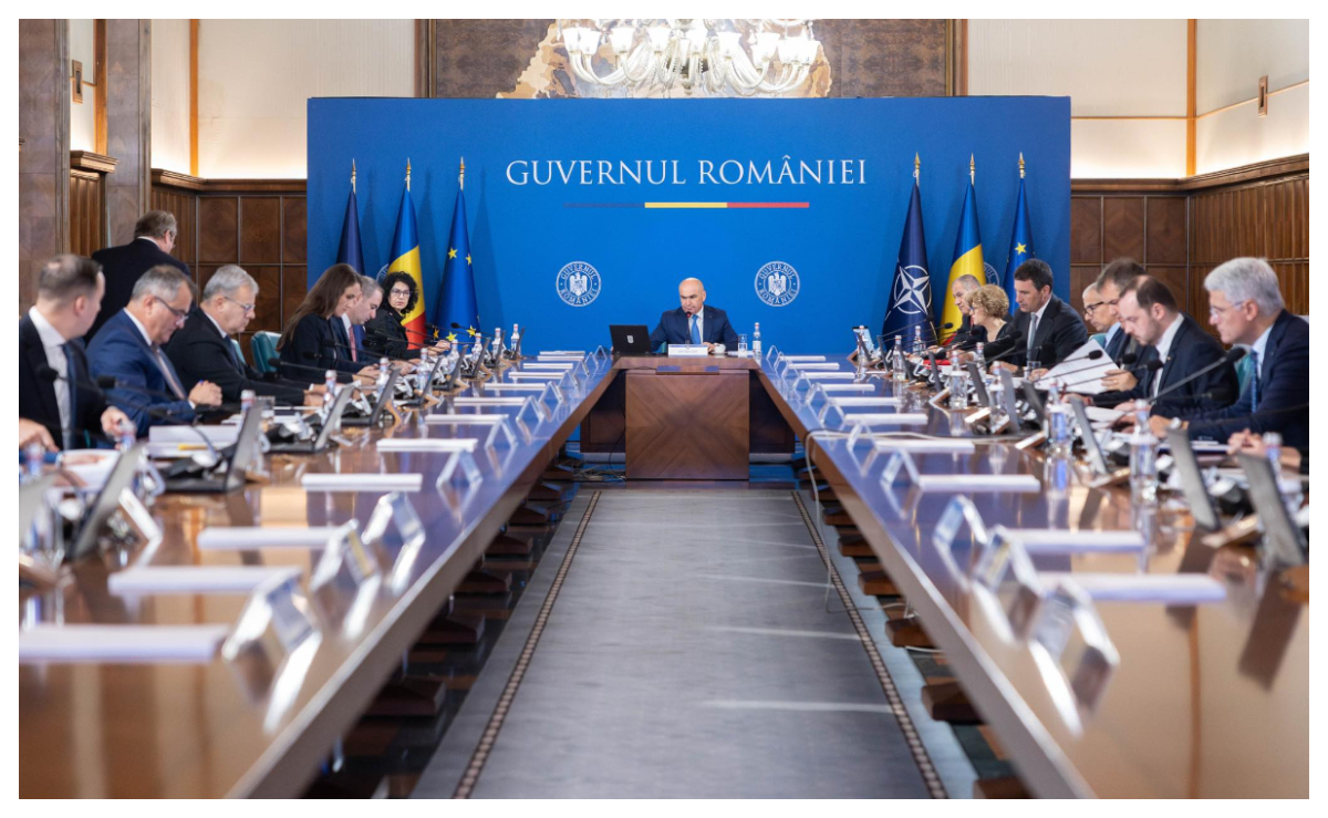 Luxul se taxează scump în 2026. Românii care au proprietăți scumpe plătesc impozite chiar și de 15 ori mai mari față de anul trecut