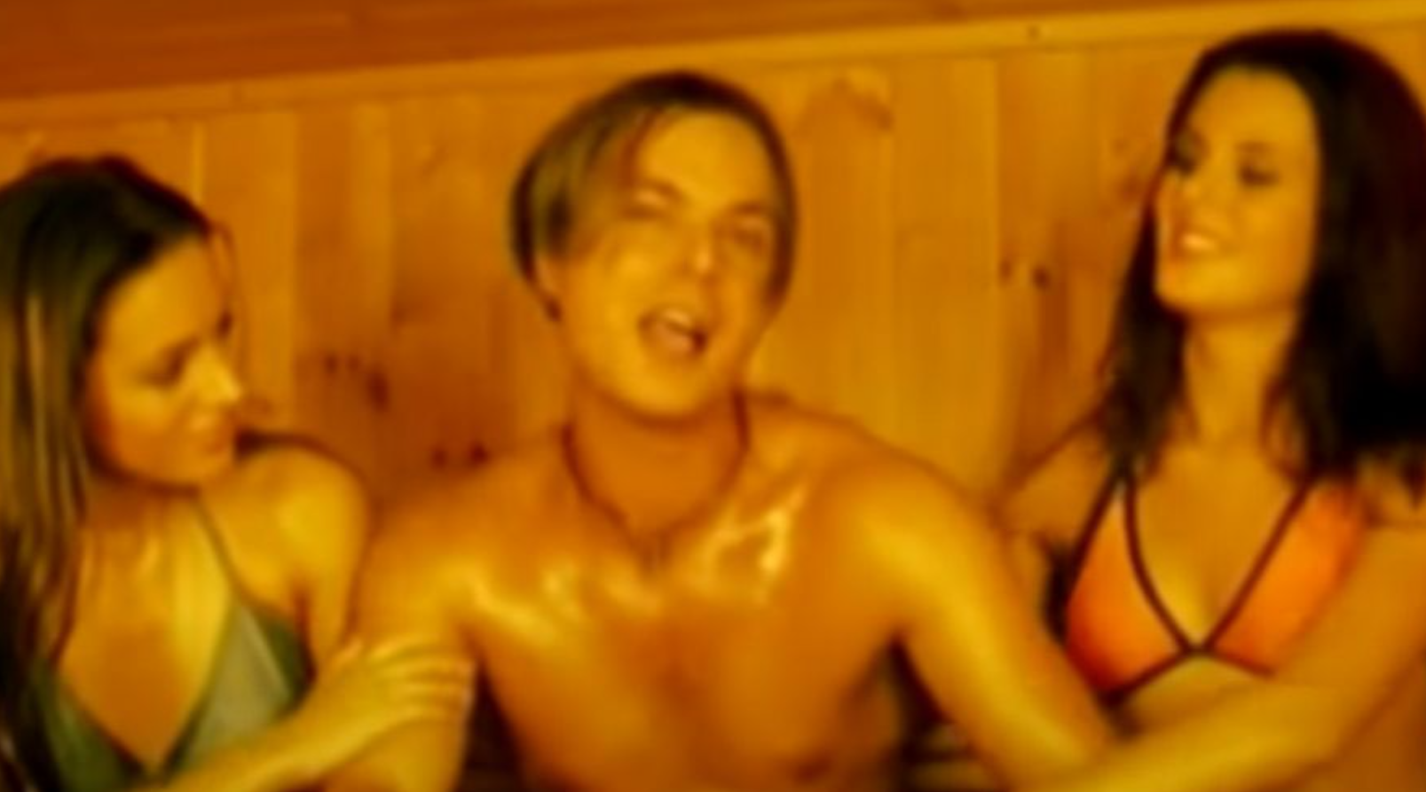 Ce mai face Dl. Problemă, artistul celebru în anii 2000. Cu ce se ocupă şi cum arată, după ce s-a confruntat cu o boală teribilă FOTO