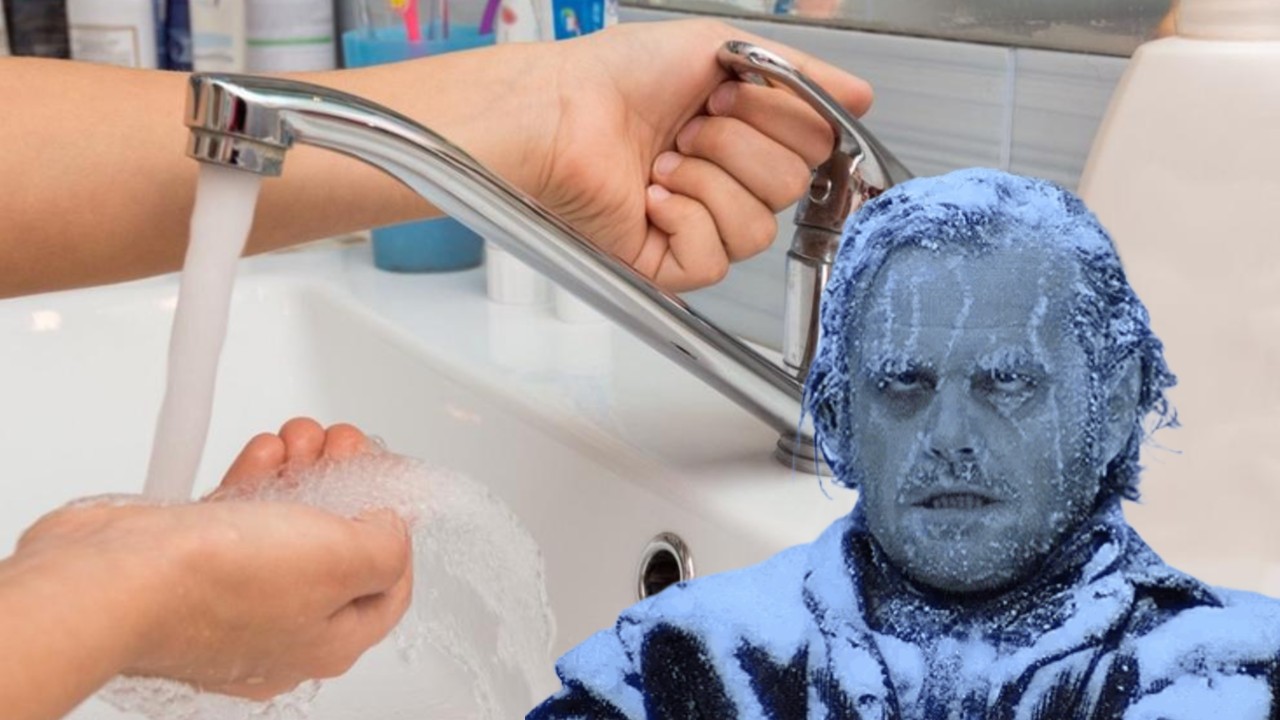 Un bucureștean a făcut plângere penală pentru fals în declarații împotriva conducerii Termoenergetica: apa caldă de la robinet este, de fapt, rece