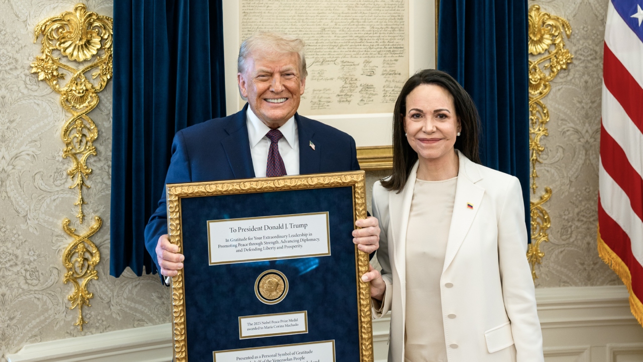Donald Trump a acceptat Premiul Nobel pentru Pace al liderei opoziției venezuelene, Maria Corina Machado