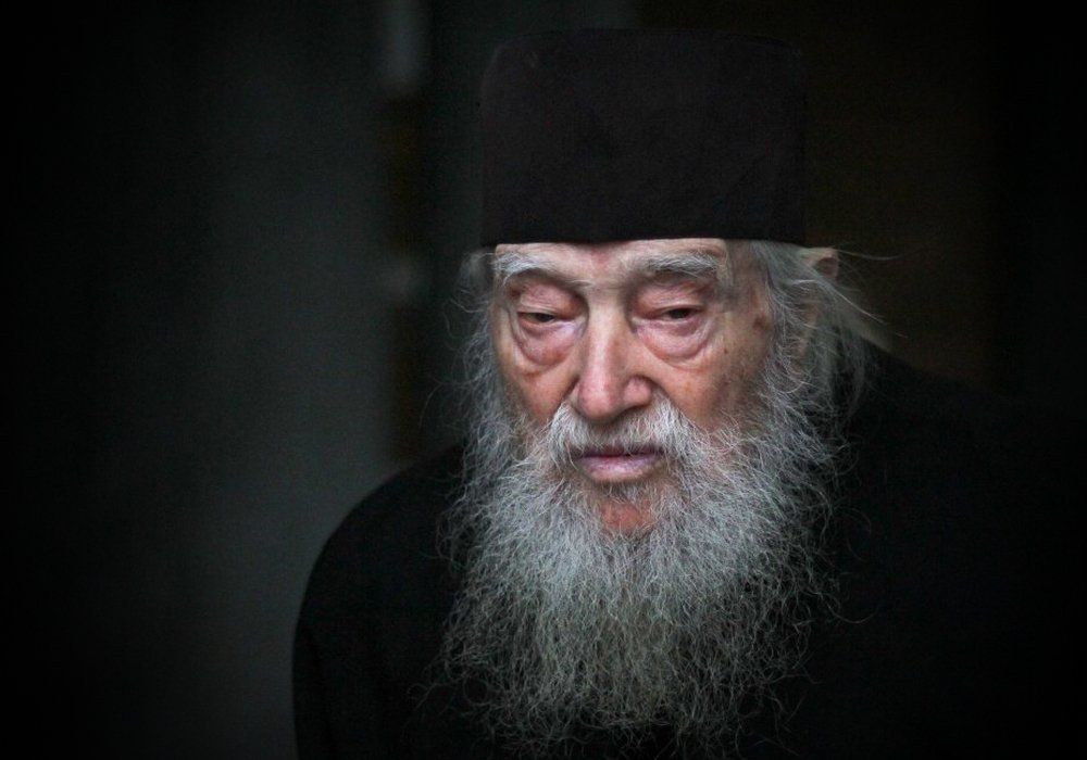 Doliu în Biserica Ortodoxă. A murit fiul duhovnicesc al Sfântului Paisie Olaru. Arhimandritul Climent Haralamb a trăit 102 ani