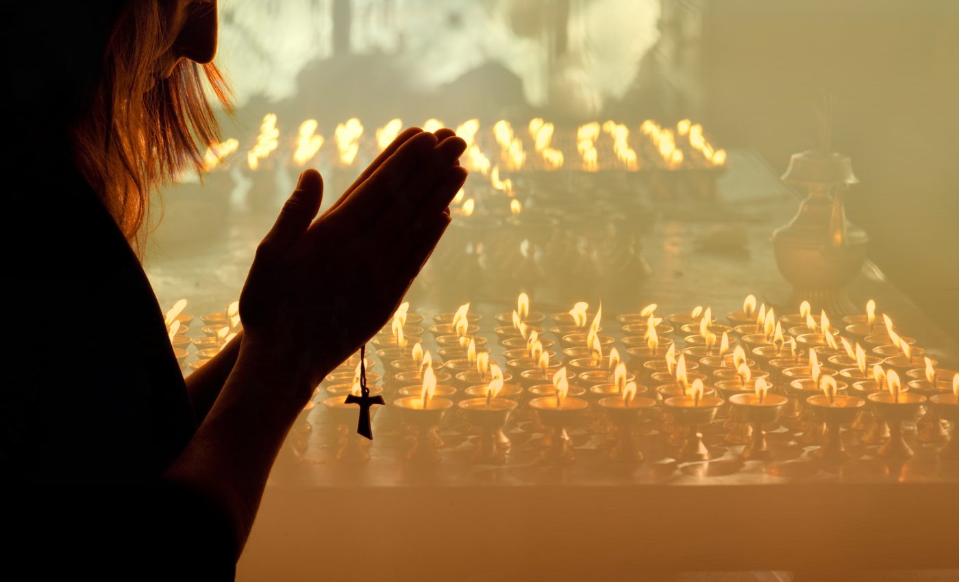 Începe-ți ziua cu putere divină: Cele mai frumoase rugăciuni de dimineață pentru liniște, protecție și binecuvântări