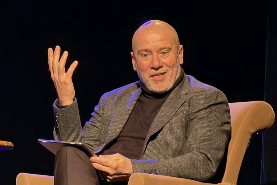 Sindicatul Actorilor din TNB solicită demisia ministrului Culturii.