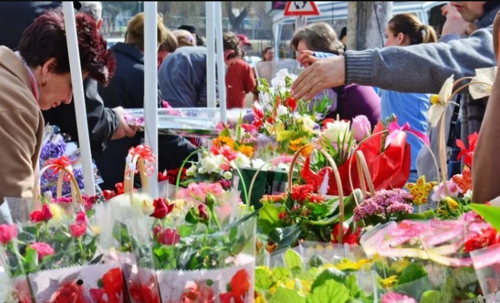 STUDIU: Piața florilor din România, vânzări de miliarde de lei în perioada 1-8 martie