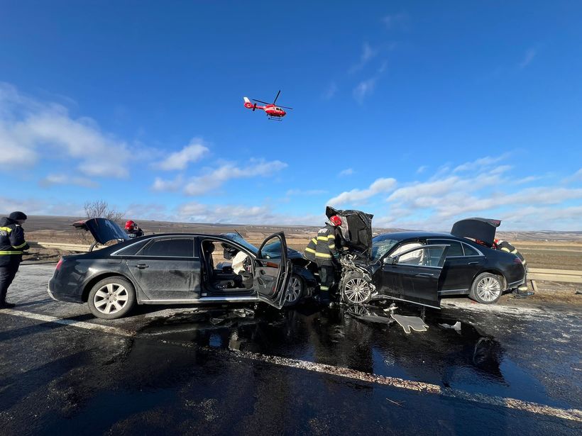 Accident grav în Iași. Un om de afaceri a murit, iar soția sa gravidă a fost preluată de un elicopter