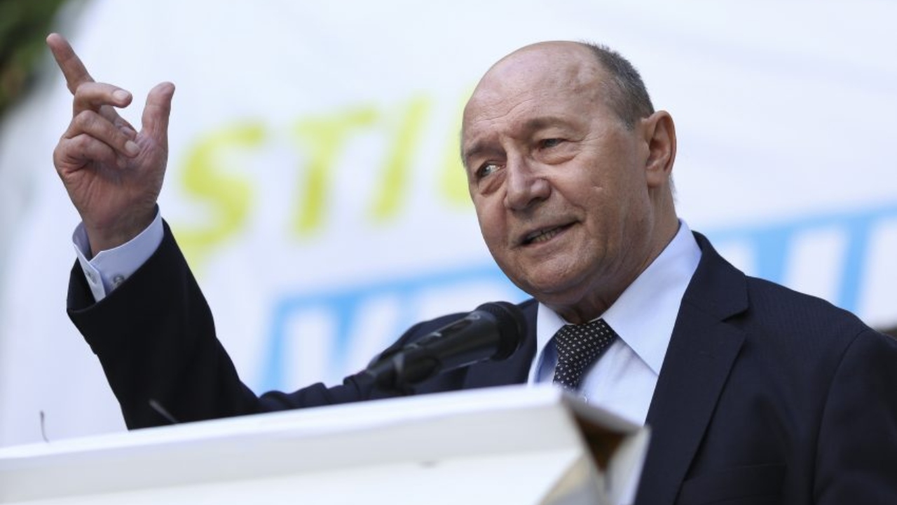 EXCLUSIV Traian Băsescu: Două lucruri vor schimba fața României – 8 județe și desființarea sectoarelor Capitalei