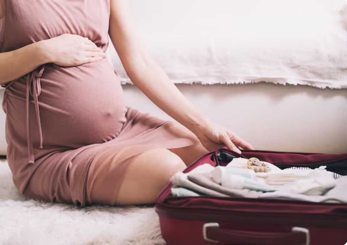 Importanța alegerii genții de maternitate: un pas esențial în pregătirea pentru naștere