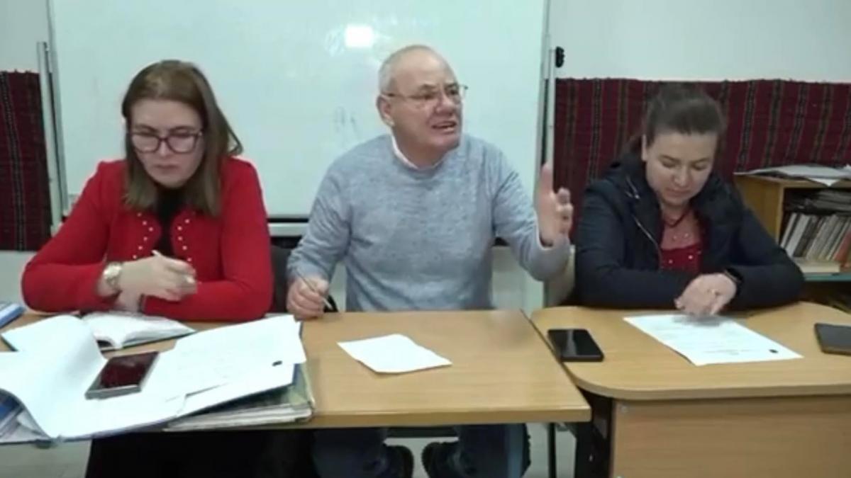 Afirmaţii halucinante făcute de un primar liberal: „Cel care nu munceşte, nu merită să trăiască”. Reacţia liderilor PNL