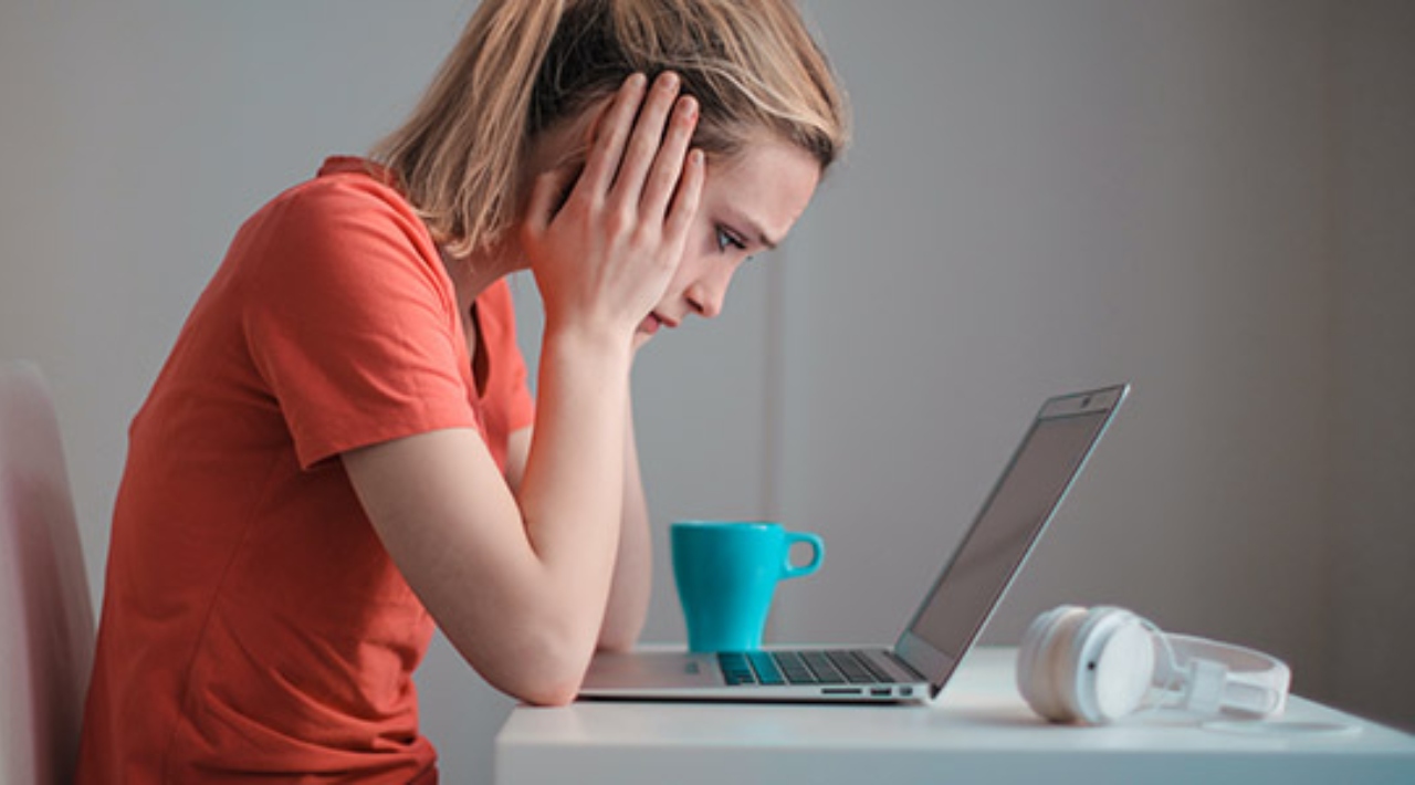 Cele mai căutate facultăți în 2026. Tinerii români se lovesc de provocările pe de piața muncii