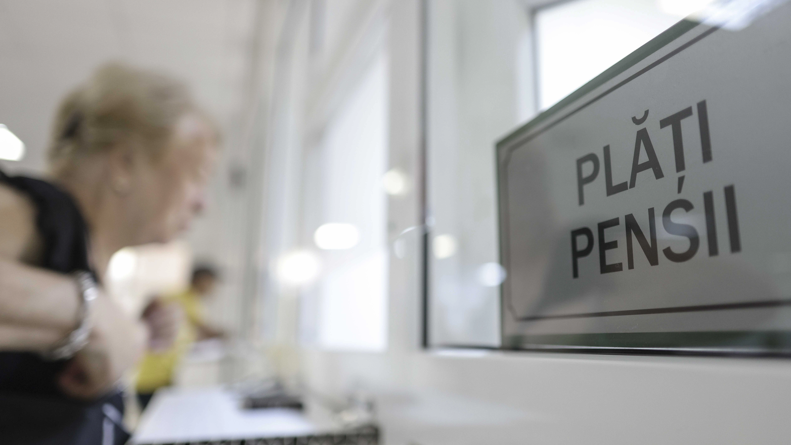 Atenție, pensionari! Documentele care vă pot tăia mult din pensie. Cum a dus Mica Recalculare la scăderi de până la 1.000 de lei