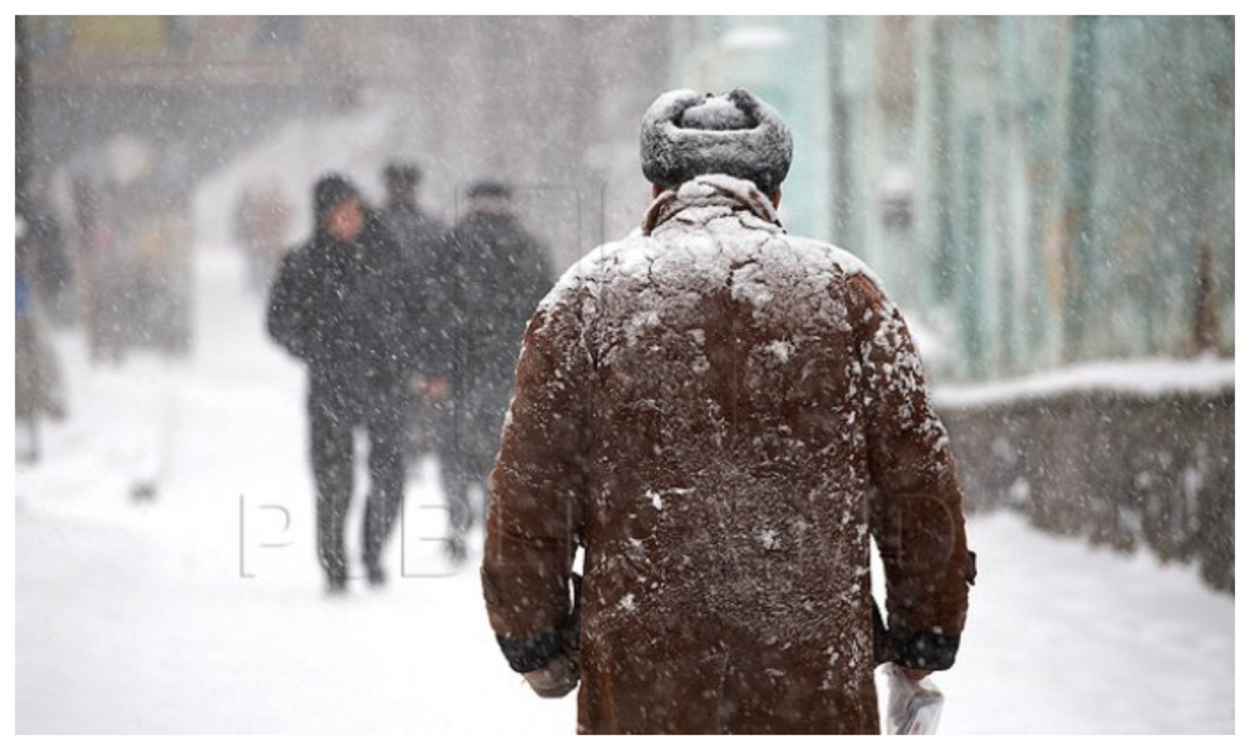 Progonza meteo: un nou val de frig peste România. Zone cu ninsori, viscol şi strat de zăpadă de până la 20 cm
