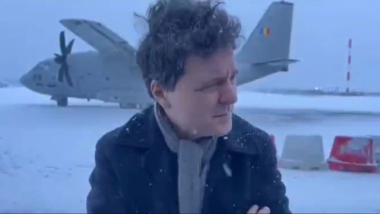 Presa olandeză îl ironizează pe Nicușor Dan. Președintele României se deplasează în afara țării cu ”un container zburător”