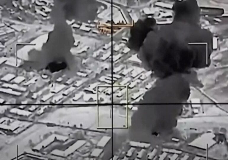 Pakistan declară război Afganistanului. A început bombardarea capitalei Kabul și a altor orașe afgane. Un F-16 pakistanez, doborât