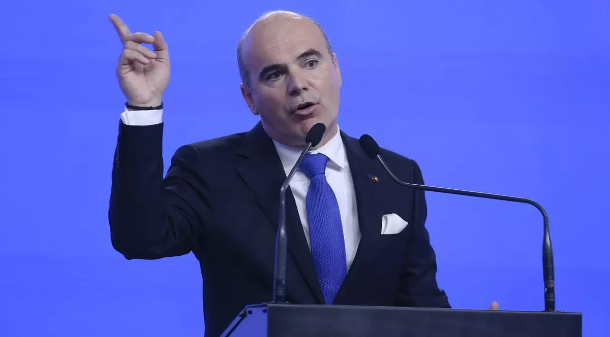 Rareș Bogdan bate în retragere în fața lui Bolojan: „Nu am un război cu Ilie Bolojan și nu caut vinovați. Noi nu o să ne dăm jos premierul”