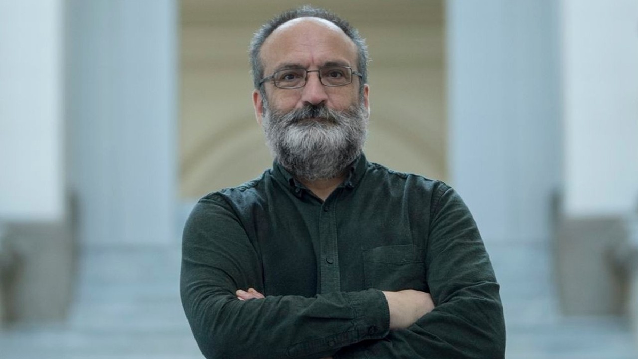 Doliu în lumea presei. A murit jurnalistul Victor Kapra, redactor-șef adjunct la Ziarul Financiar