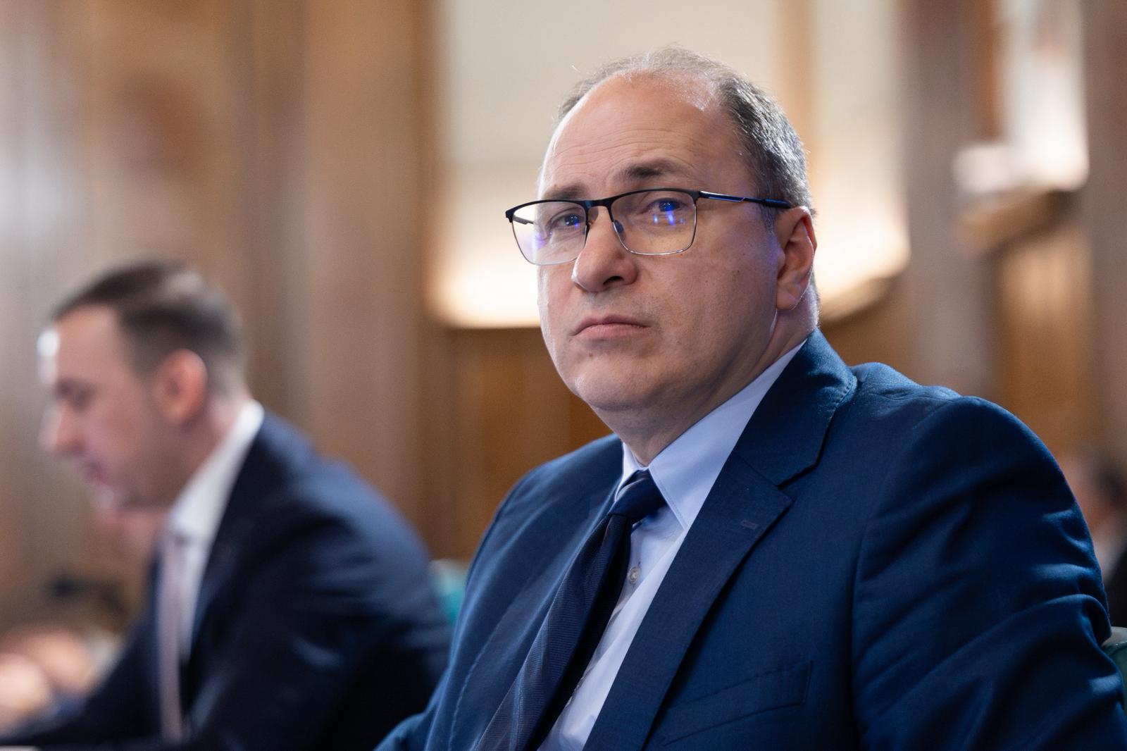 Primul mesaj public al noului ministru al Educației, Mihai Dimian: „Am scos la concurs 439 de posturi”