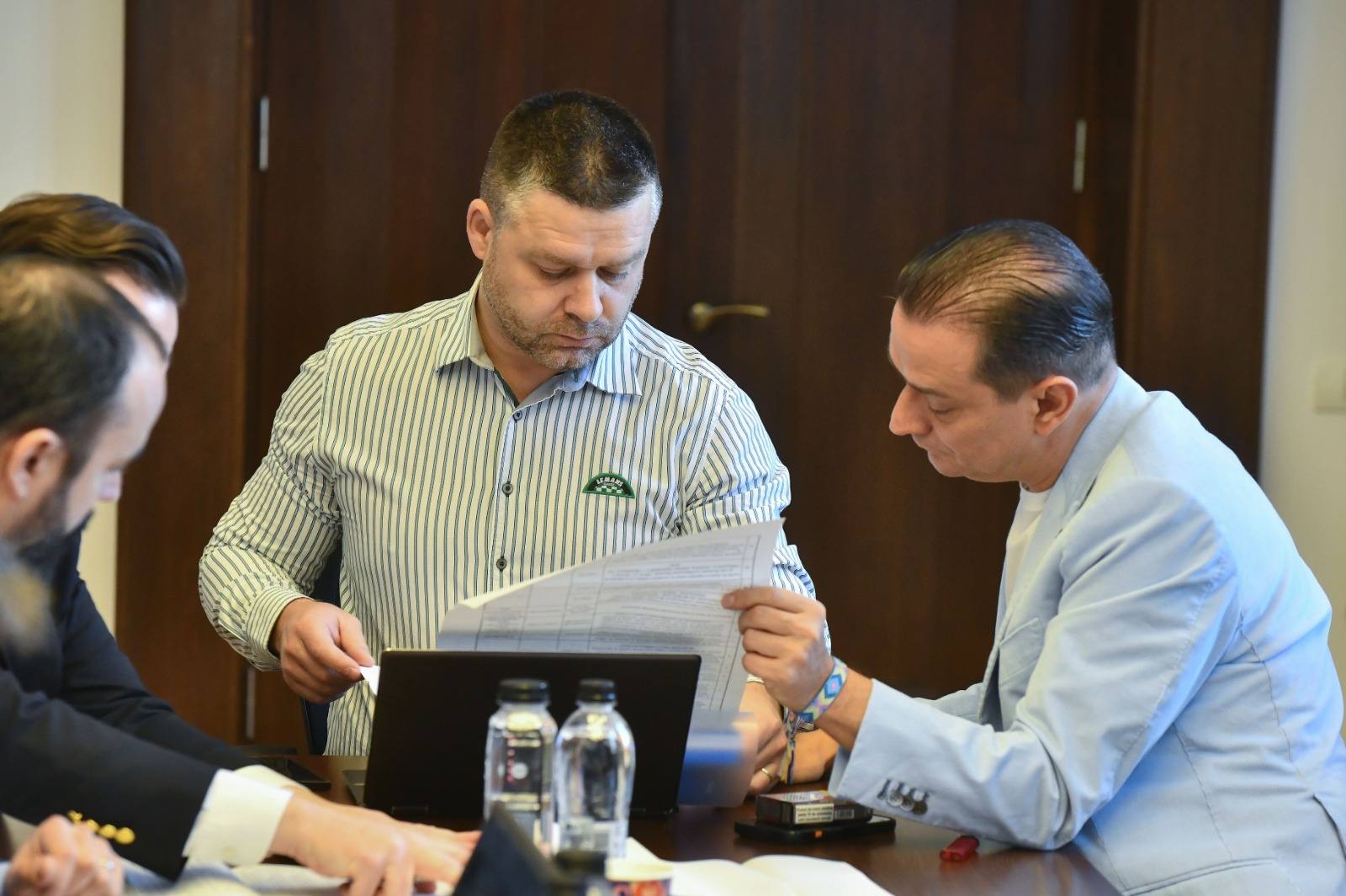 Pacea de la Bucureşti. Ciprian Ciucu s-a întâlnit cu Daniel Băluţă: „Se pare că ne-am compatibilizat”