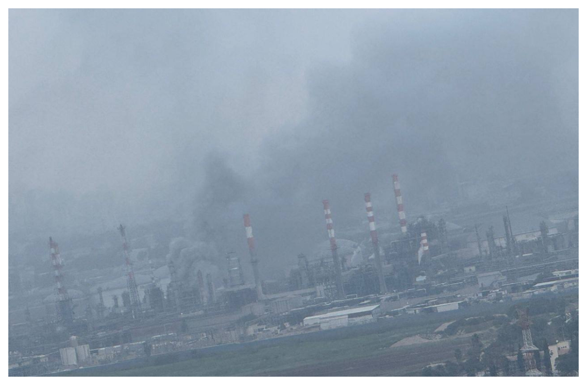 Război în Orientul Mijlociu. O rachetă balistică iraniană a lovit o rafinărie importantă în Israel VIDEO