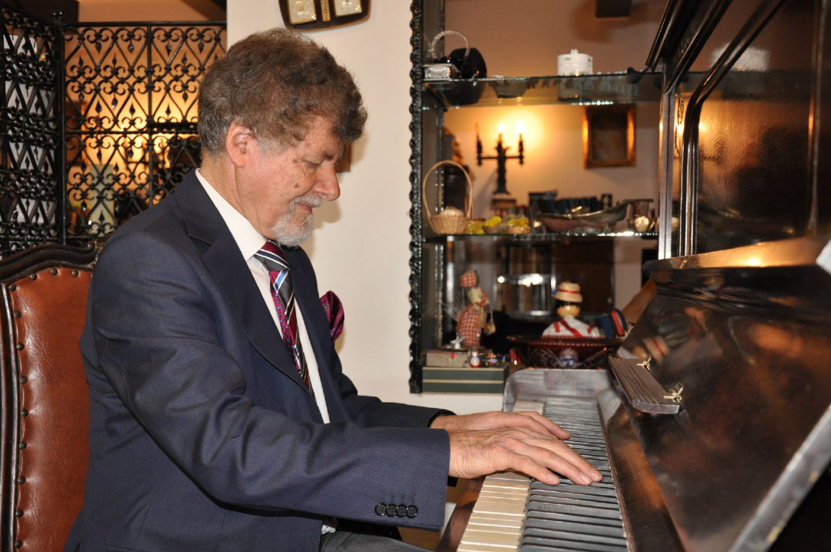 Jolt Kerestely a murit! Celebrul compozitor avea 91 de ani. Mesaje tulburătoare ale marilor artişti români: „Drum lin printre stele, domnu’ Joly!”