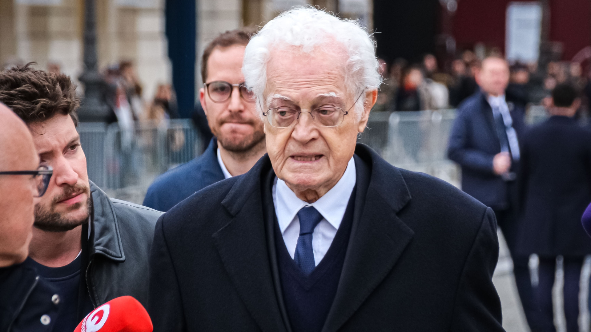 Fostul premier francez Lionel Jospin a murit