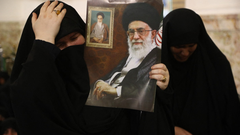 Moartea liderului suprem Ayatollah în Iran, sărbătorită pe străzi de iranieni: „Khamenei s-a dus în iad”