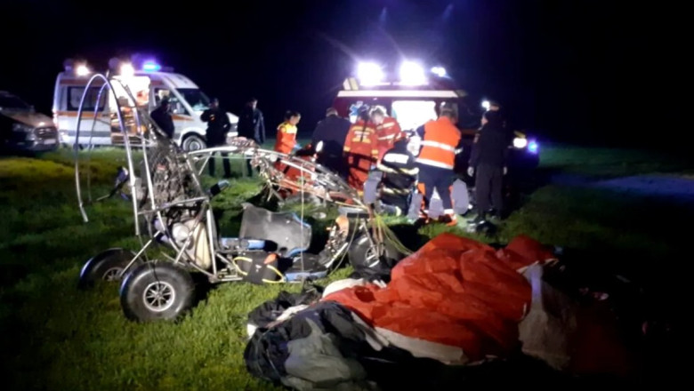 Accident mortal în Bihor: O parapantă cu motor s-a prăbușit. Pilotul și pasagera de 19 ani au murit pe loc