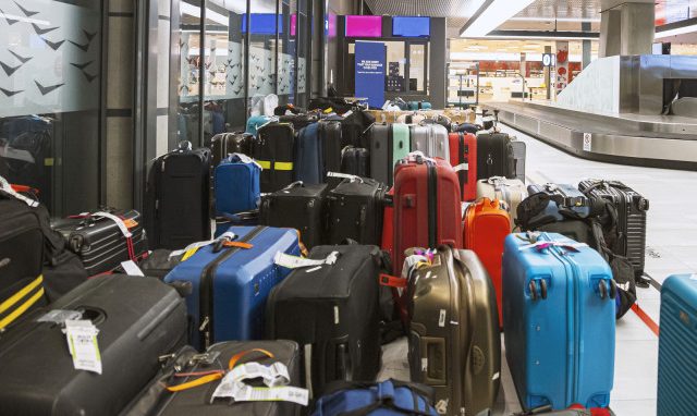 Ce culoare ar trebui să alegi la bagaje, pentru a evita să fie furate. Vezi care sunt sfaturile specialiștilor
