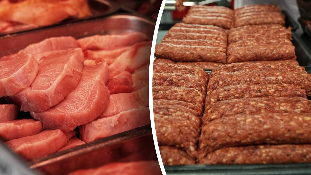 O carmangerie oferă gratis 10 mici și un kilogram de carne de porc primilor 30 de clienți. Oferta este disponibilă doar pe 26 martie