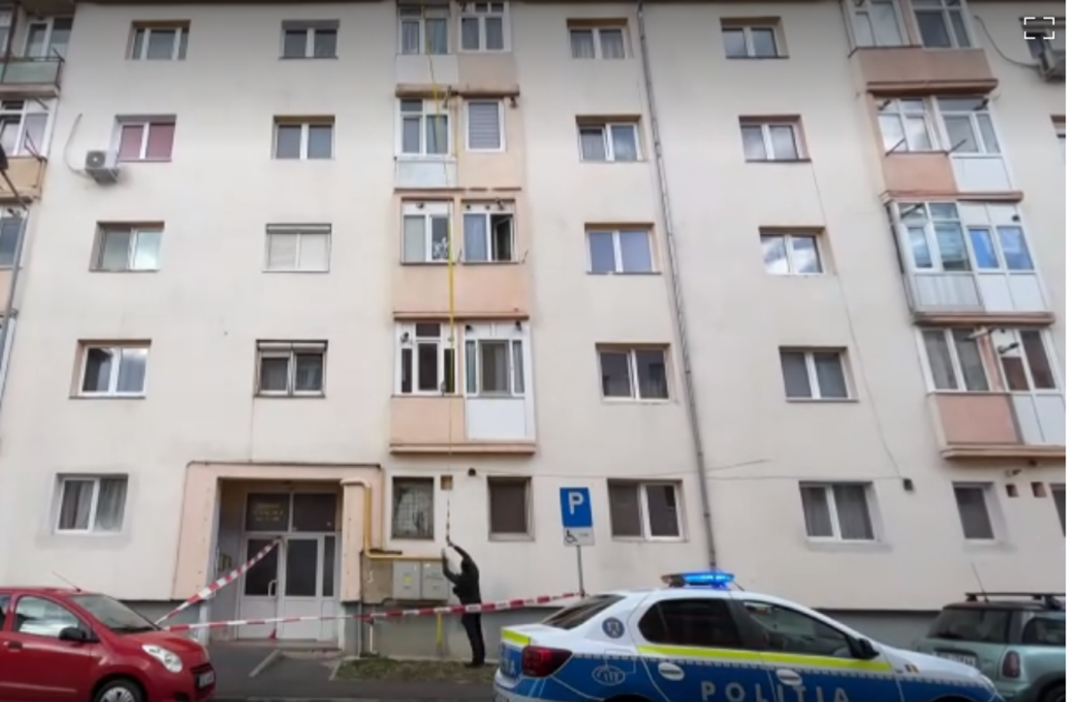 Scene șocante în Capitală! Un copil de 5 ani a căzut de la etajul 8 al unui bloc din Sectorul 2