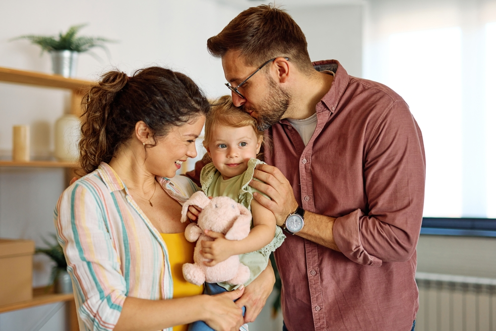 Ghidul părintelui 2026: Teama de eșec, sindromul impostorului și dificultățile în exprimarea emoțiilor, ca efectele ale criticii constante în copilărie