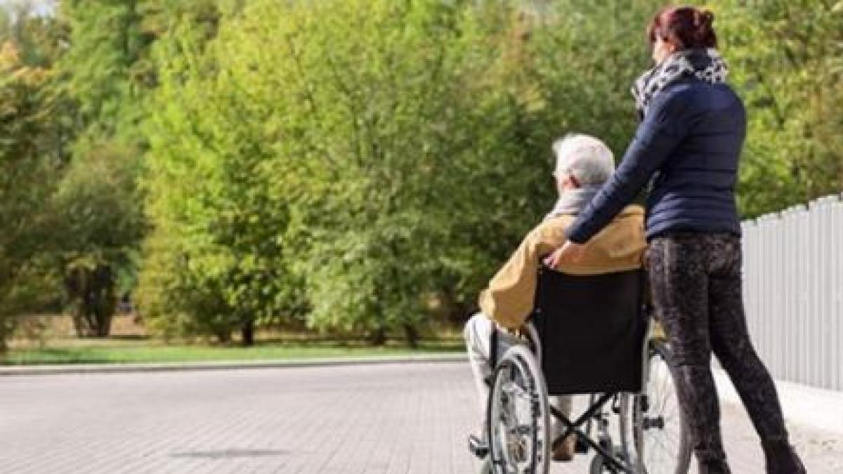 O badantă a primit 100.000 de euro prin testament, însă instanța a anulat documentul. Care a fost motivul