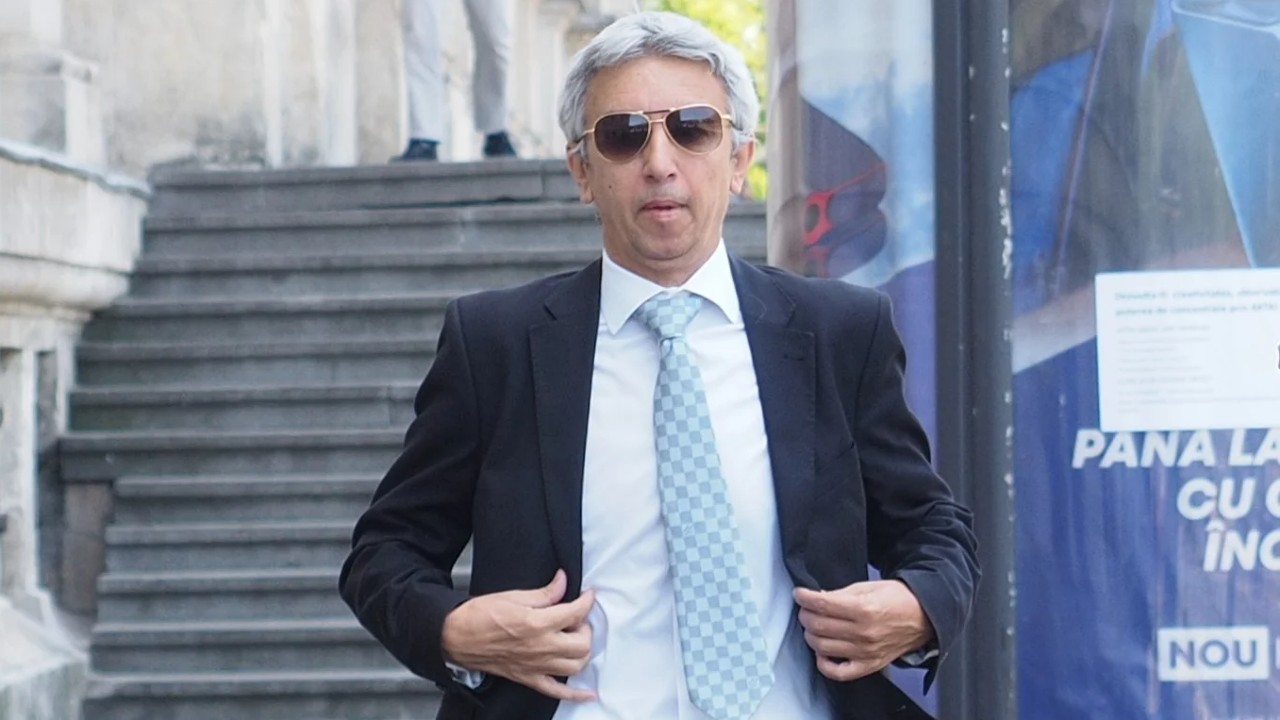 S-a pus praful pe dosarul lui Dan Diaconescu. Sentința de 8 ani și 4 luni de închisoare a fost desființată, procesul fiind reluat de la zero