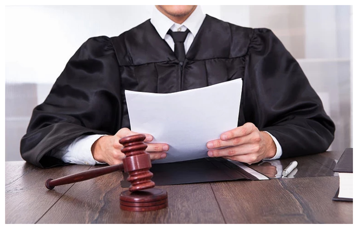 Demisii record ale magistraţilor. Victor Alistar explică de ce s-a ajuns la exod, iar CSM cere deblocarea angajărilor