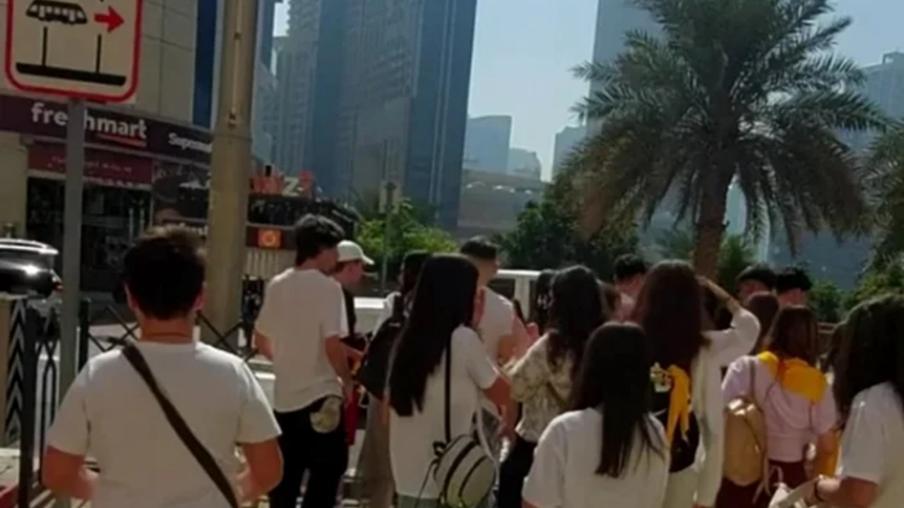 Cine organizează excursii pentru elevi în Dubai și cât costă. Reacțiile părinților, împărțite