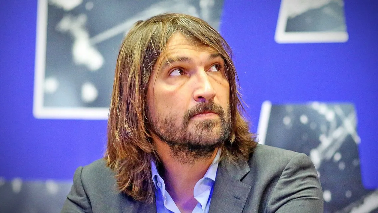 Dan Alexa, mai slab cu 13 kilograme! Cum se menține în formă antrenorul după Asia Express: „Eram destul de gras”