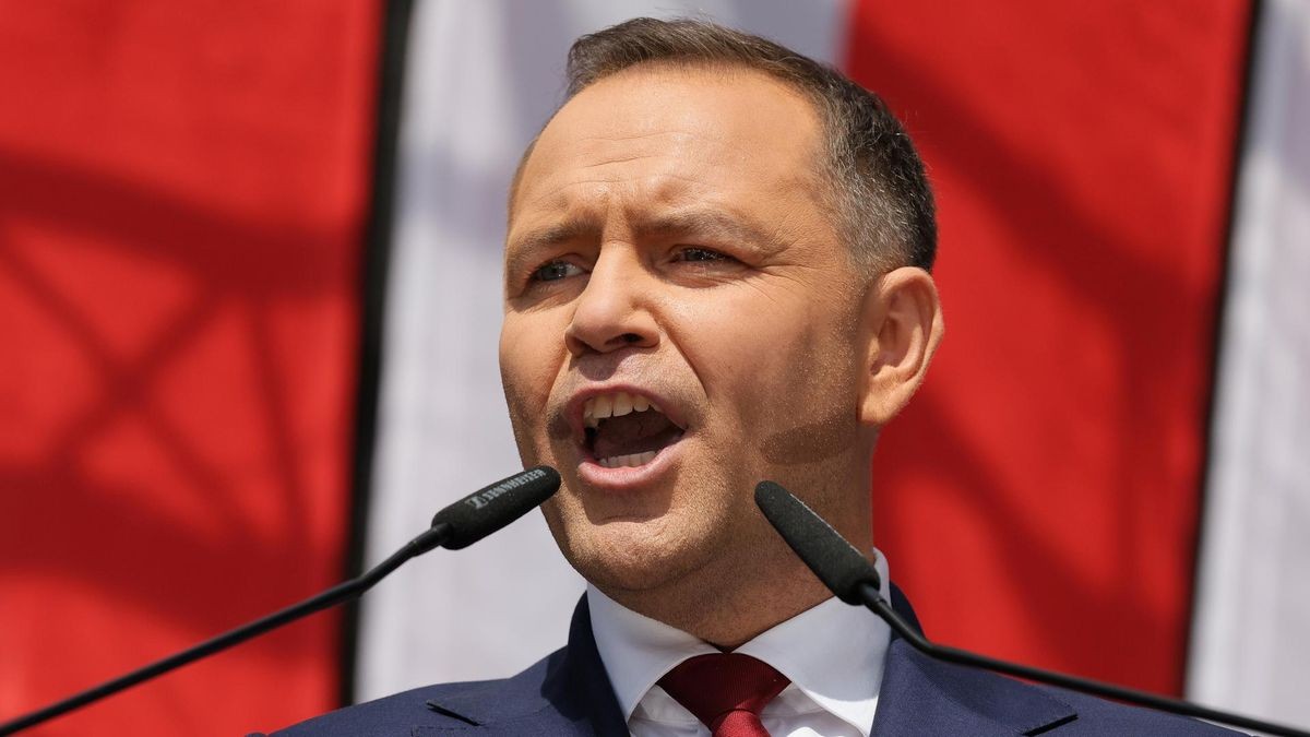 Polonia începe eliminarea ajutoarelor pentru Ucraina şi refugiaţii ucraineni. Preşedintele Nawrocki îl acuză pe Zelenski: „Asistenţa noastră nu a fost apreciată”