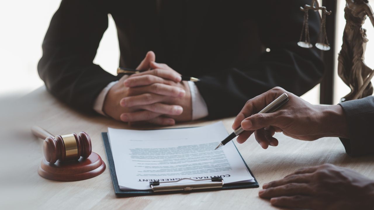 Locuri de muncă disponibile în mai multe domenii. Unde se pot angaja românii în primăvara anului 2026