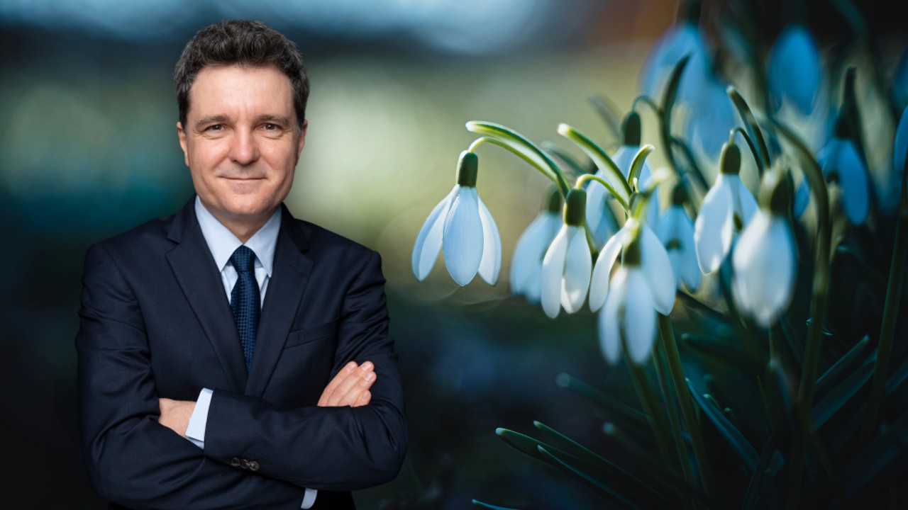 Nicușor Dan, mesaj dur la adresa autorităților de Ziua Internațională a Femeii: „Din păcate, astăzi nu toate femeile primesc flori și prețuire. România mai are multe de făcut”