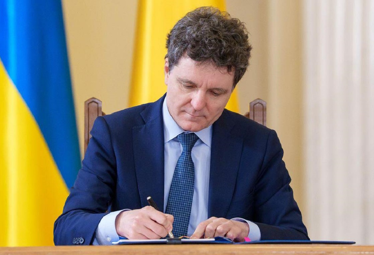 Nicușor Dan a semnat decretele în plin război în Orientul Mijlociu. Decizia intră în vigoare luni, 16 martie 2026