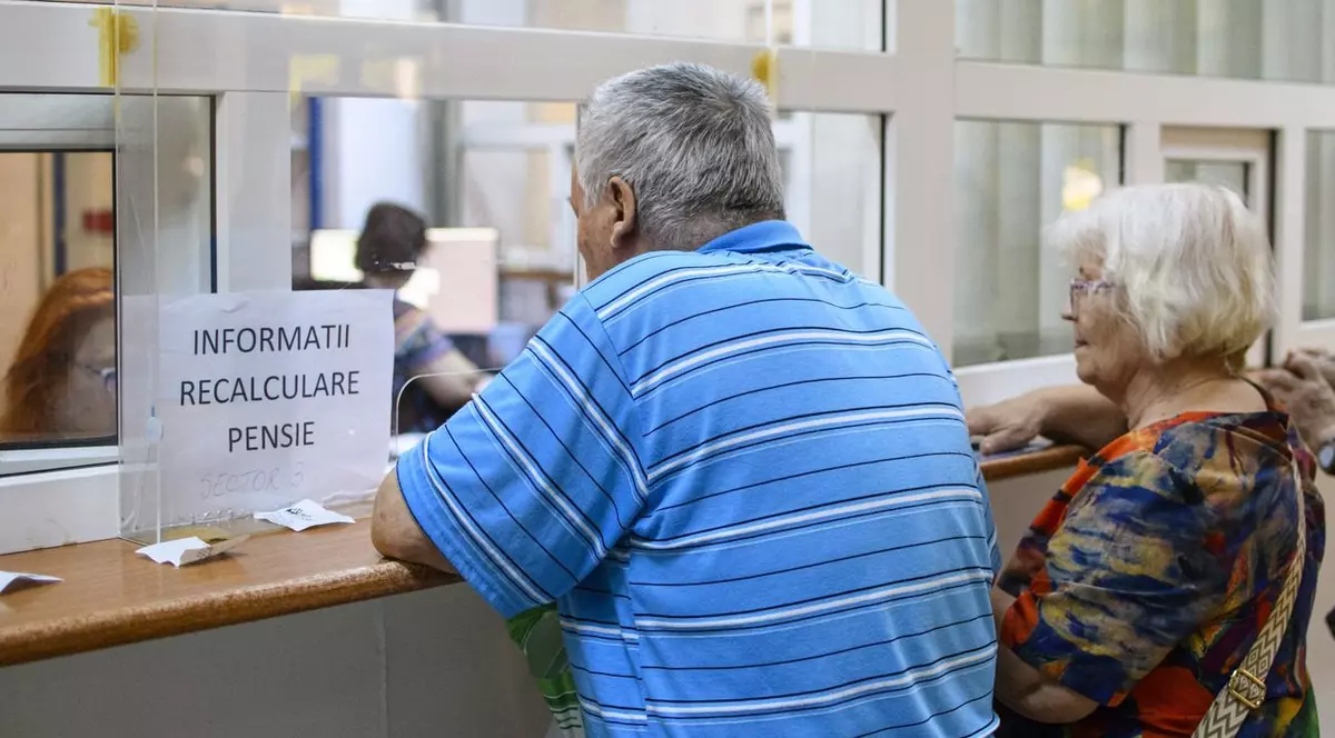 Documentul din cauza căruia zeci de mii de români nu pot ieși la pensie. Ce trebuie să facă cei cărora le lipsește acest act