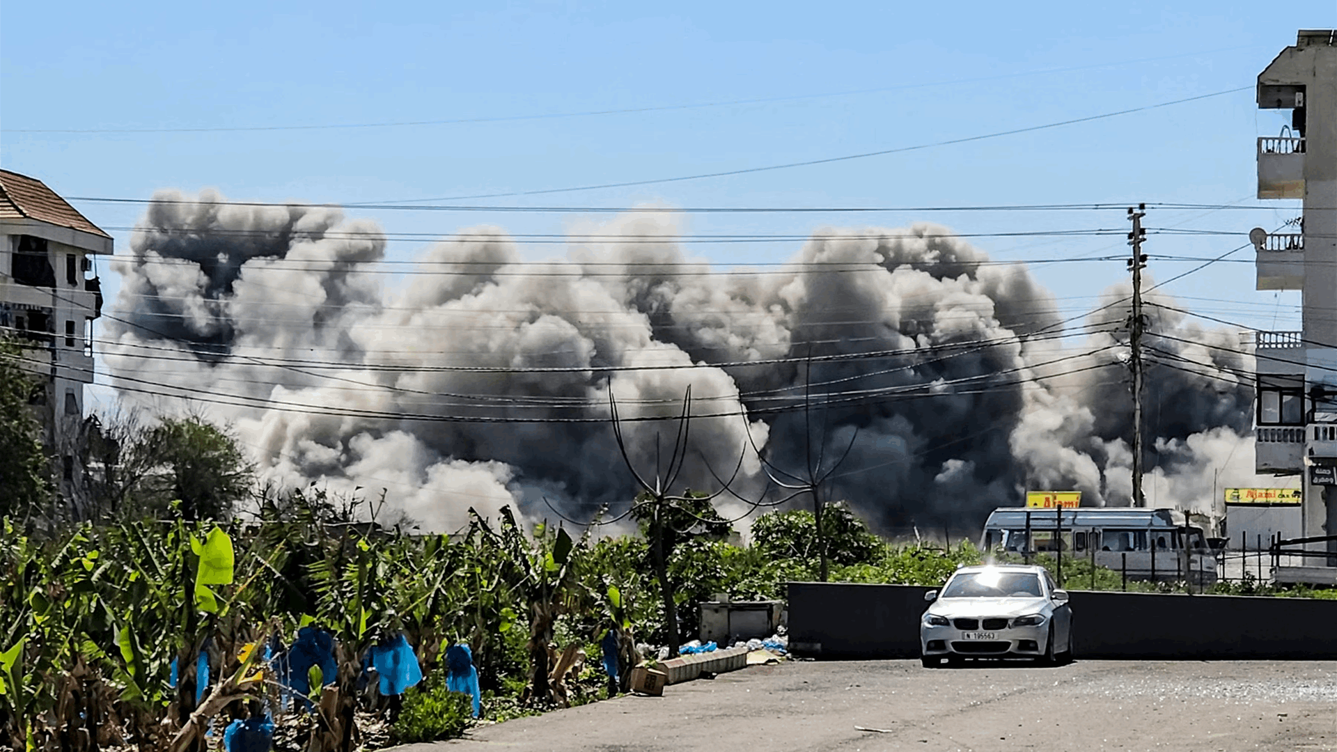 Una dintre cele mai mari rafinării din lume, închisă din cauza atacurilor iraniene în Emiratele Arabe Unite: „Cu cât se va prelungi perturbarea, cu atât mai catastrofale vor fi consecinţele pe pieţele petroliere”