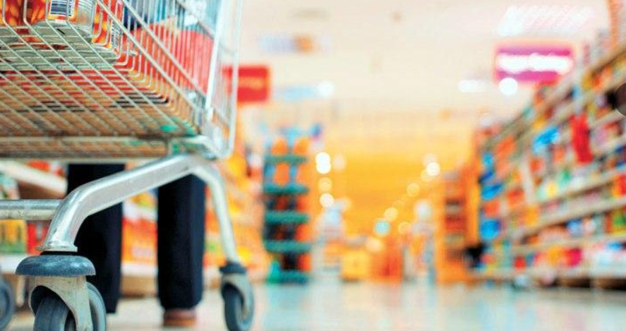 O nouă regulă face ravagii printre supermarketuri. Amenda ajunge până la două milioane de euro!