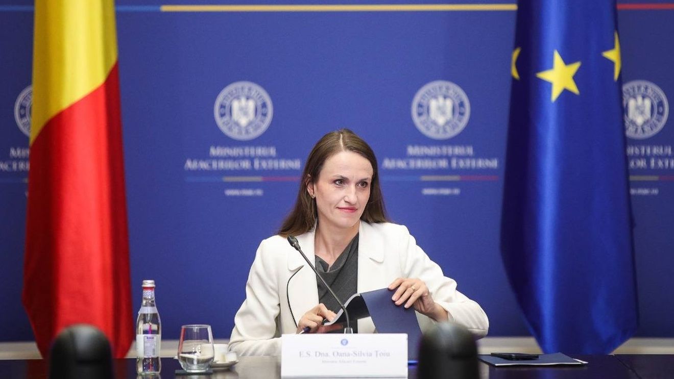 Cursuri de pregătire organizate de MAE pentru mii de români care vor să devină funcționari europeni. România este pe locul 7 în UE ca număr de înscriși
