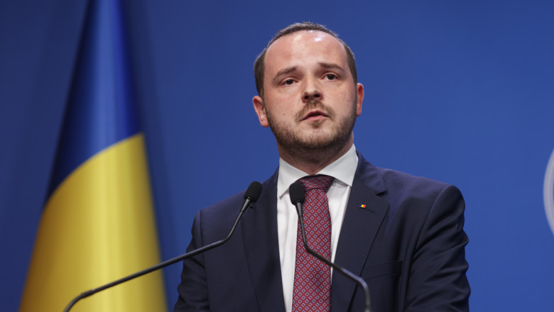 EXCLUSIV Alexandru Rogobete, explică miza negocierilor cu Pfizer: „Rolul meu în momentul de față este să găsesc o soluție”/ Replica dură pentru Vlad Voiculescu: „Ar fi fost bine să se abțină!”