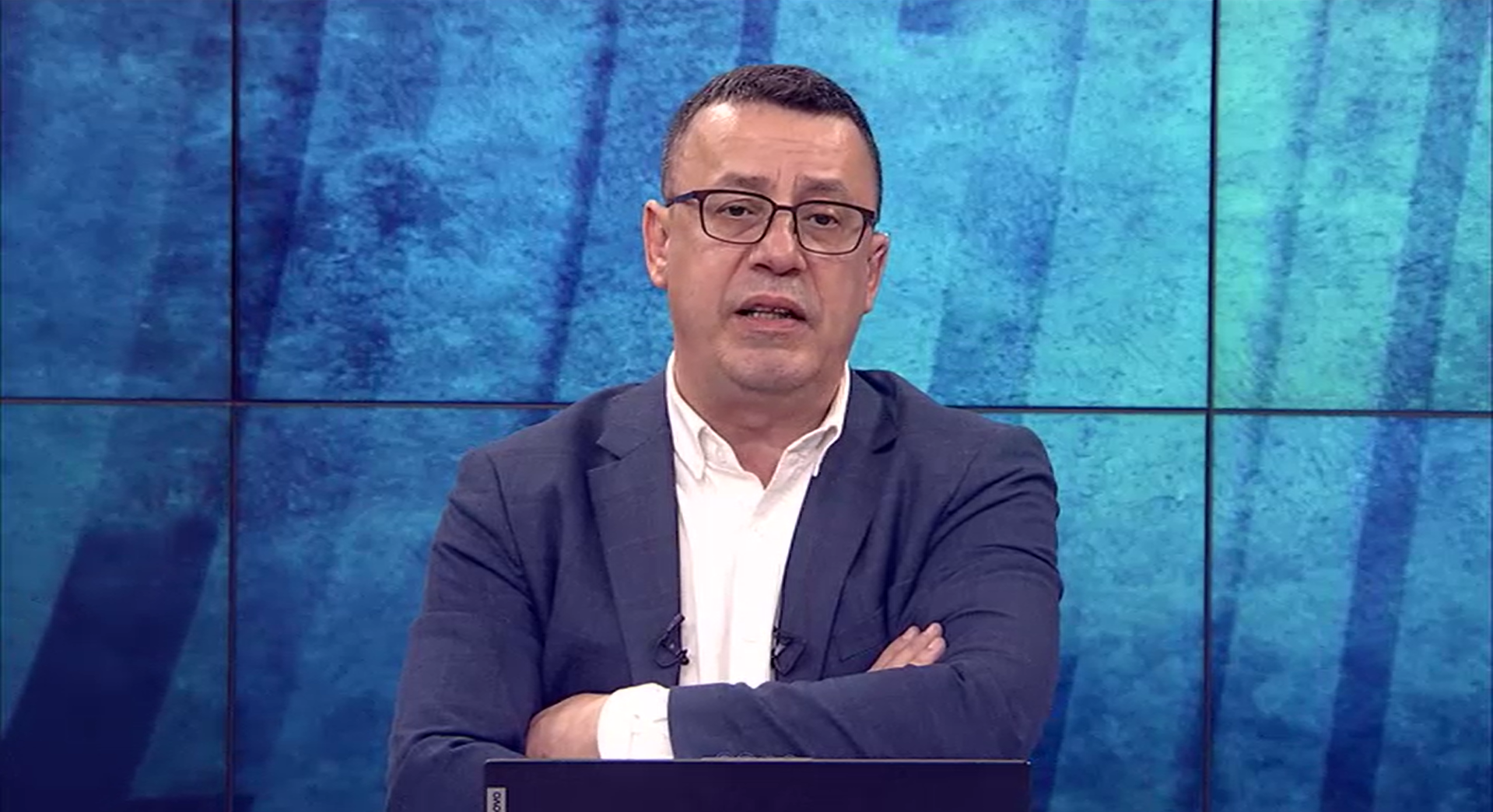 EXCLUSIV Victor Ciutacu: „Nenorocirea e că nu guşaţii politici achită nota de plată a crizei, ci oamenii simpli”