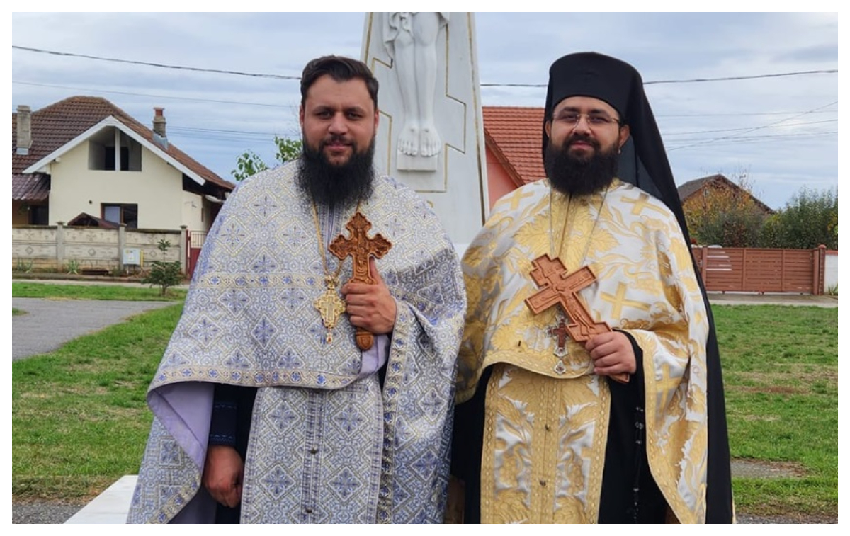 Doi preoți s-au luat la bătaie în timpul slujbei. Credincioșii au sunat la 112, scene șocante în biserică