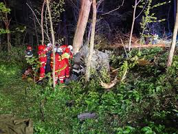 Tragedie de Paște pe DN1. Doi tineri și-au pierdut viața după ce autoturismul în care se aflau s-a răsturnat