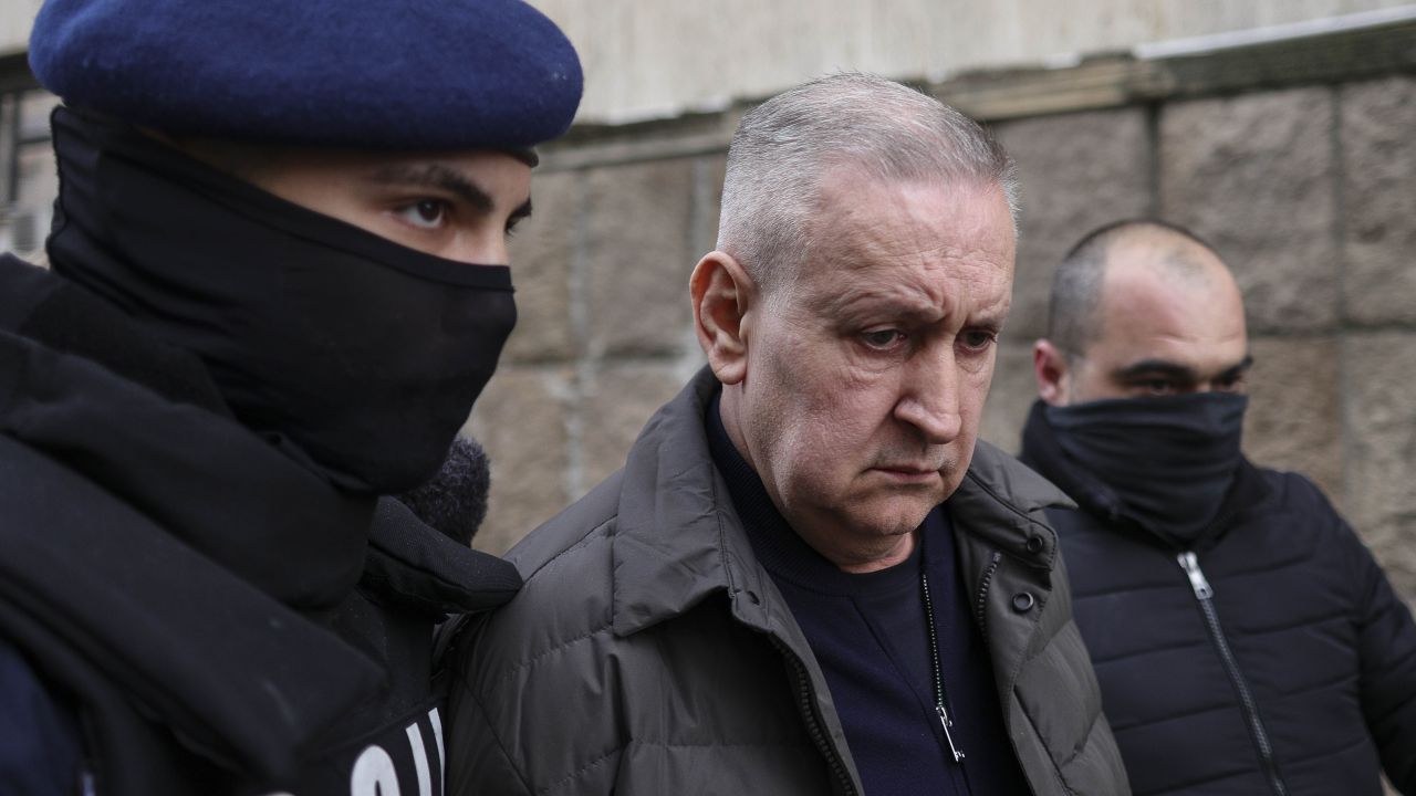Interceptările DNA din dosarul șefului Autorității Rutiere: ”Maxim o mie. Atâta ajunge la Anton. E și boier, nimeni nu intră peste el”