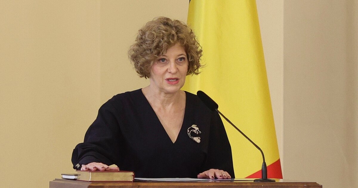 Oana Gheorghiu, mesaj dur pentru cei care vor să-l dea jos pe Bolojan: „Politicienii ar trebui să înțeleagă că oamenii nu se mai mulțumesc cu un kilogram de zahăr înainte de alegeri”