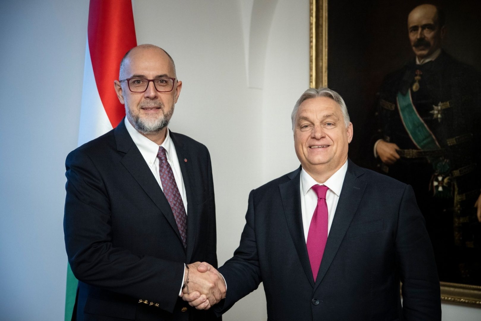 Primele efecte ale alegerilor din Ungaria în România. Este cerută demisia lui Kelemen Hunor după ce UDMR și-a declarat susținerea pentru pierzătorul Viktor Orban